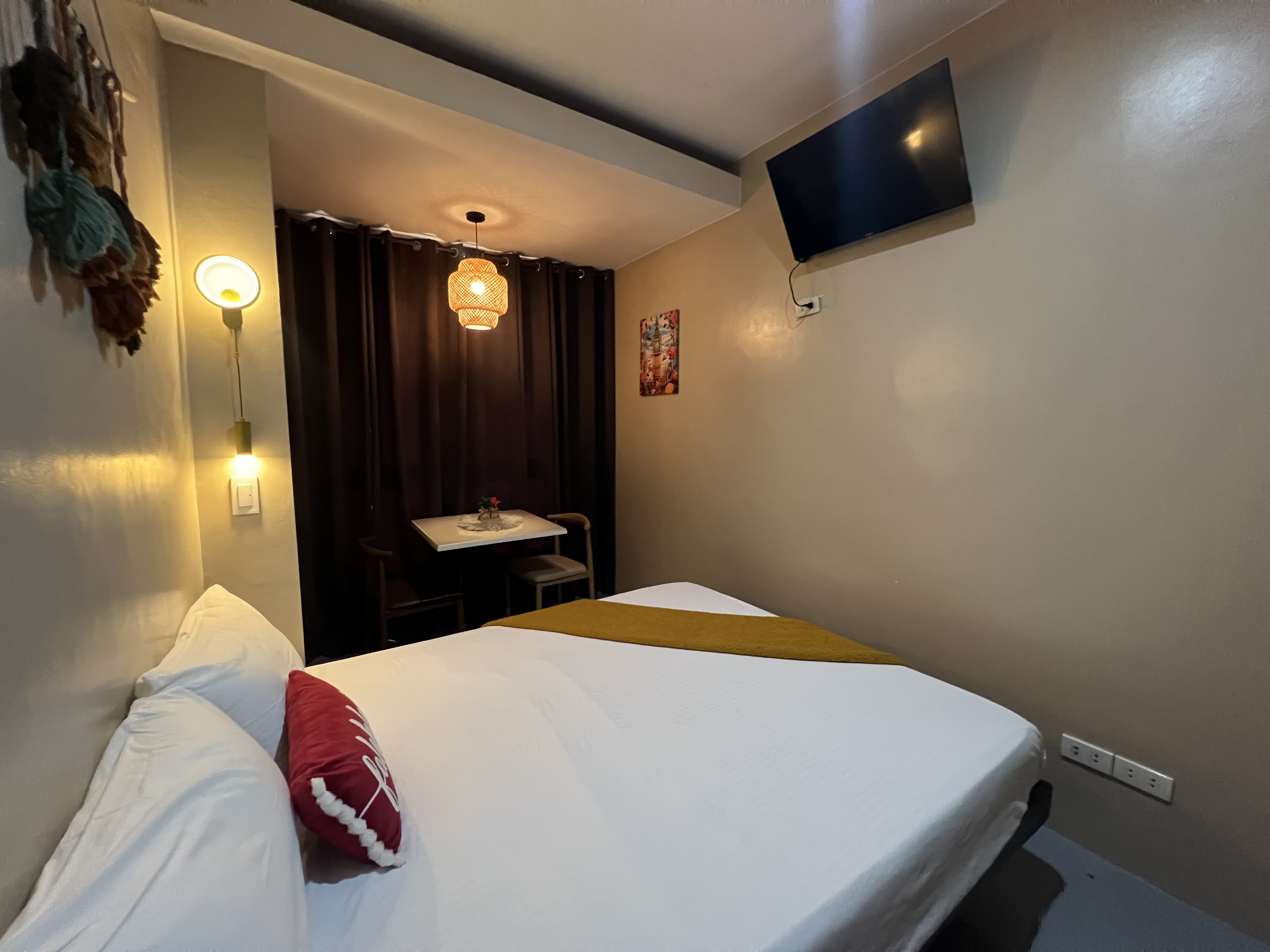 Queen Size Bed (Outside CR)