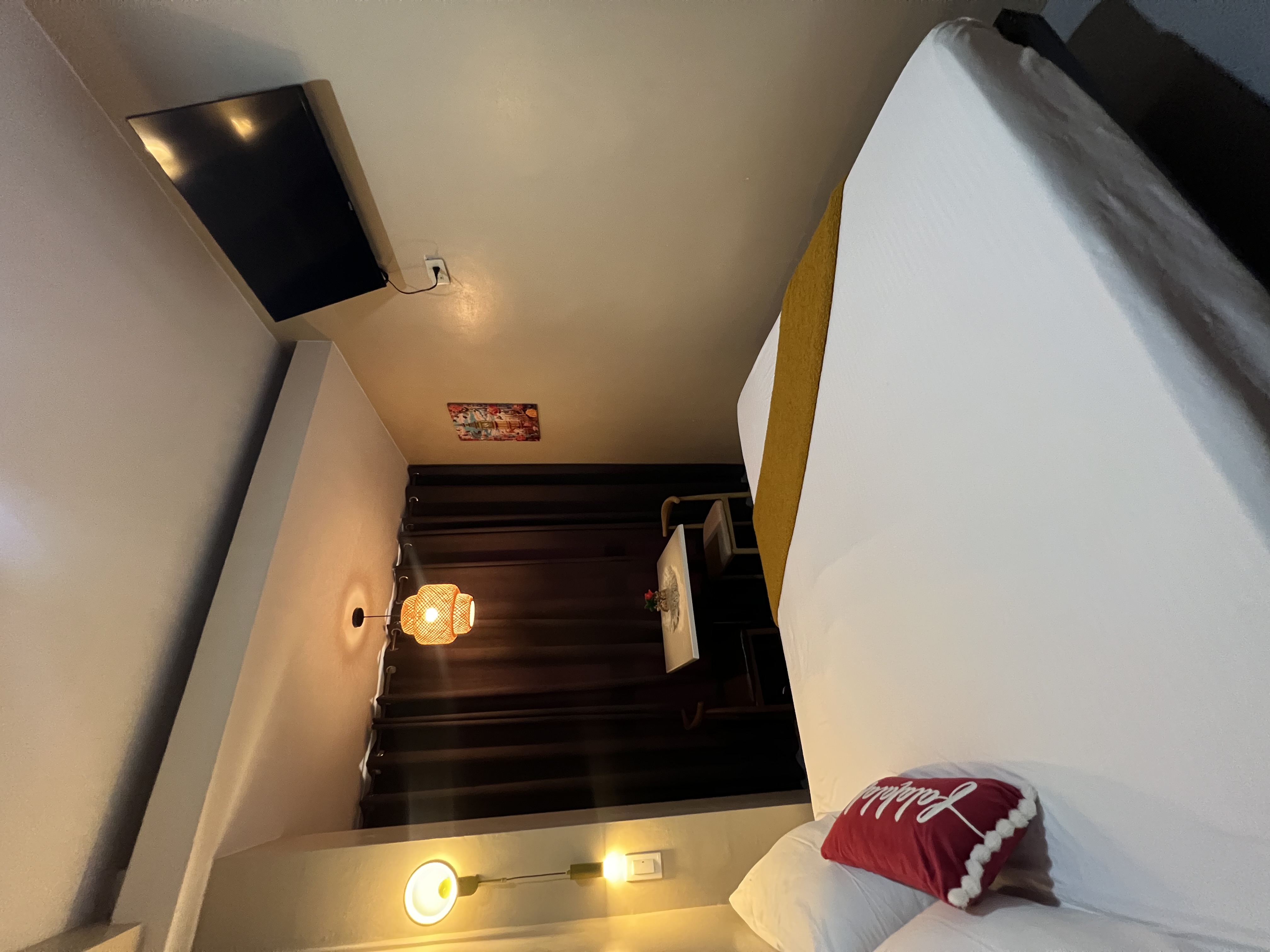 Queen Size Bed (Outside CR)